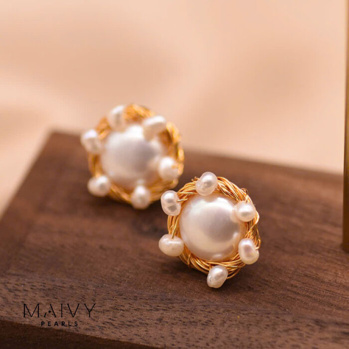 Bông tai ngọc trai trắng San San 2-3mm Phụ kiện bạc 925 mạ vàng 18k-MV044